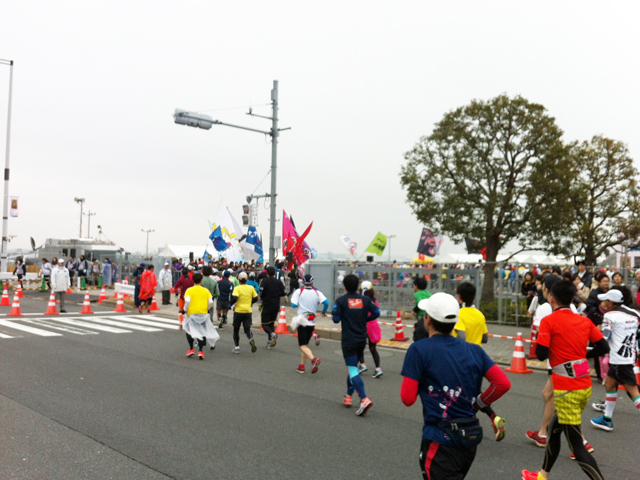 ビッグサイト敷地内入り口
